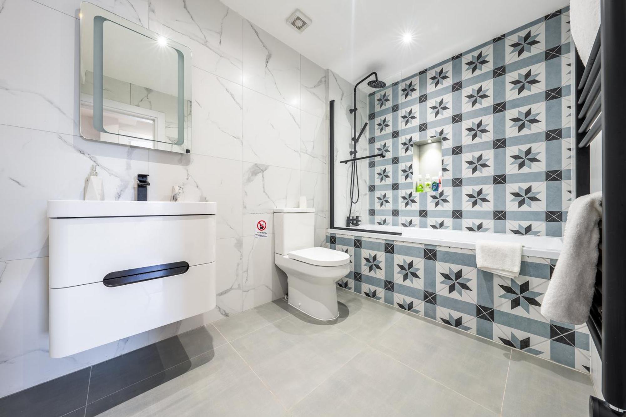 7 - West London Brand New Loft Apartment Bagian luar foto